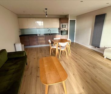 1 Bed Flat, Bermondsey Square, SE1 - Photo 3