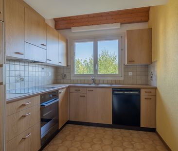 Gemütlich wohnen mit Weitsicht – 3.5-Zimmer-Wohnung in Belp - Photo 3