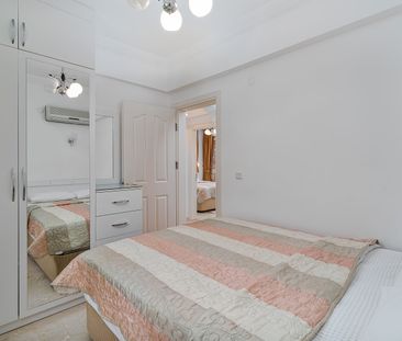 Rymlig Hyresvilla med 4 Sovrum och Pool i Fethiye Mugla - Photo 4