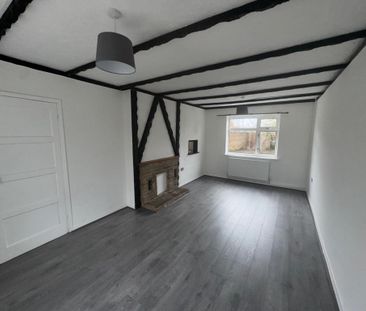26 DURHAM AVENUE WILLENHALL WV13 1JH - Photo 2