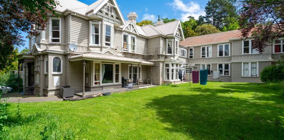 Spacious Rooms Available in Central Dunedin - From $200/week (Utilities Included!) - Photo 2