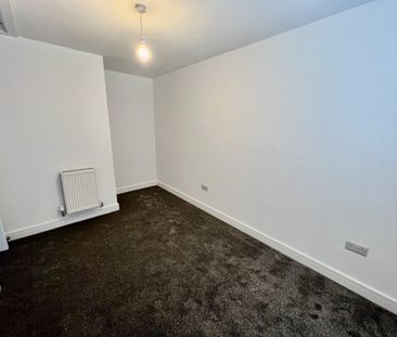 Hengrove Lane - Photo 5