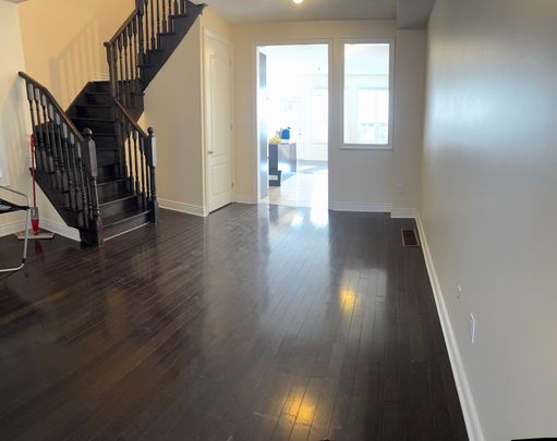 For Lease - 135 Lindbergh Drive, Vaughan, Ontario - Photo 1