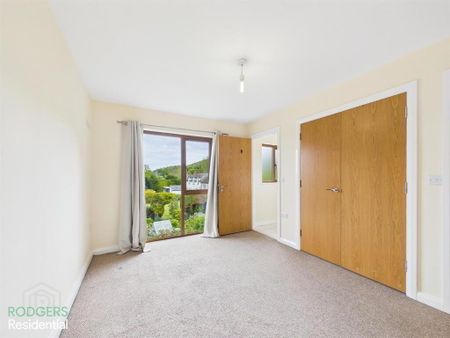 1 Redburn Court, Holywood, BT18 9QT - Photo 5