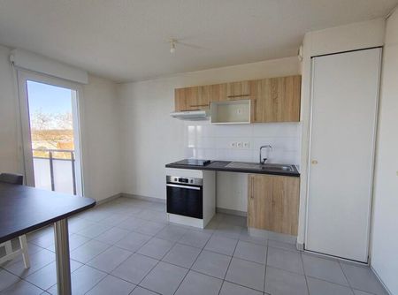 Location Appartement 3 pièces 61m² TOURNEFEUILLE 31170 - Photo 3