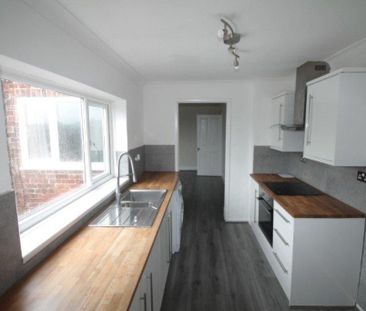 Gladstone Street Hebburn - Photo 4