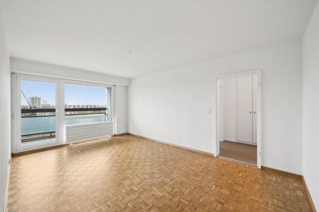 teilsanierte 2.5-Zimmerwohnung - Photo 2