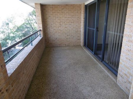 LARGE UNIT WITH GAS COOKING - Photo 5