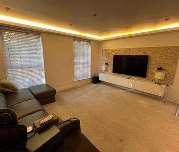 3 Bed End Terrace, Bray Crescent, SE16 - Photo 3