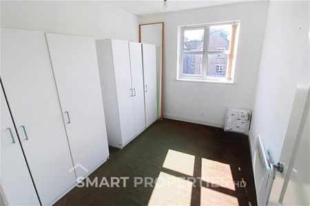 Marlington Drive, Huddersfield - Photo 4