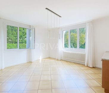 Charming detached villa with pool in a quiet and green environment - Foto 6