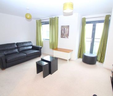 4 bedroom terraced house to rent - Photo 2