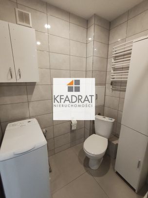 Podzamcze 2-pok. mieszkanie z niezależną kuchnią - Photo 1