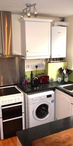 Large Double room-Horfield-Close to Hospital - Photo 4