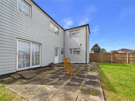 Lufkin Road, Colchester, Essex, CO4 5JN - Photo 2
