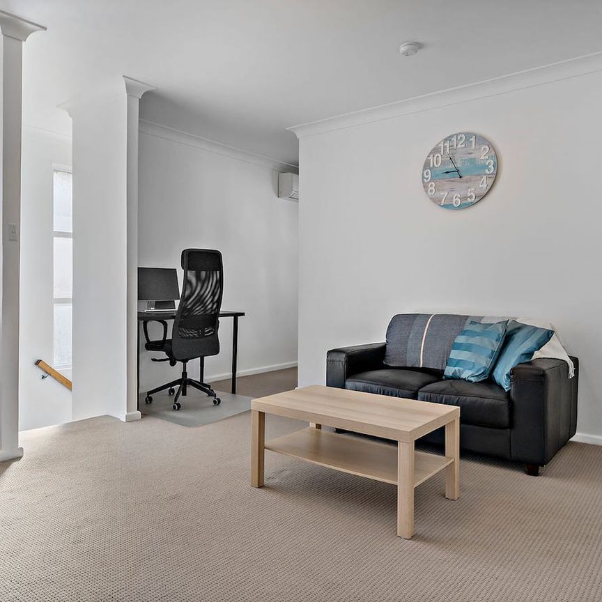 Unit 6/8 Derwent Street, South Hurstville. - Photo 1