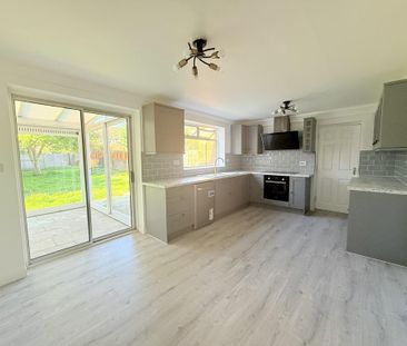 5 bedroom detached house to rent - Photo 6
