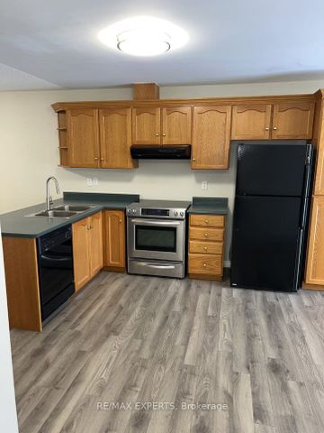 For Lease - 70 Marsellus Drive Unit# MAIN, Barrie, Ontario - Photo 4