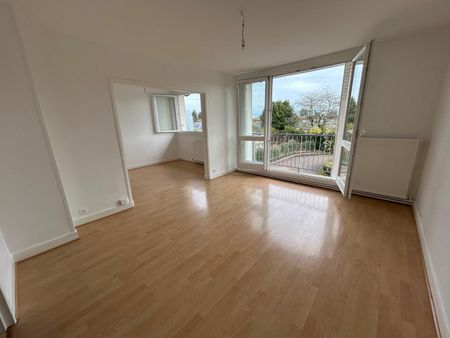 Location appartement 4 pièces 88.36 m2 à Tours - Photo 2