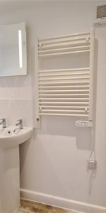 Flat 5, 42 High Street, Saffron Walden - Photo 4