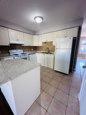 For Lease - 75 Prince William Way Unit# 9, Barrie, Ontario - Photo 1