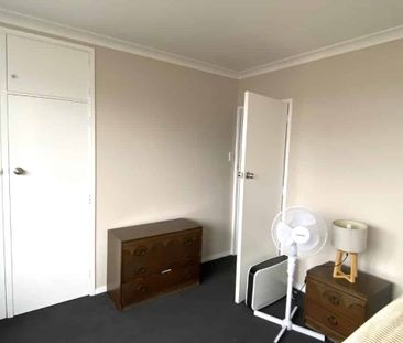 3 Bedroom Home in Redwoodtown - Photo 3