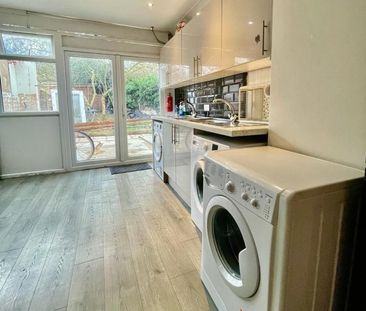 Room in a Shared House, Carlisle Avenue, W3 - Photo 5