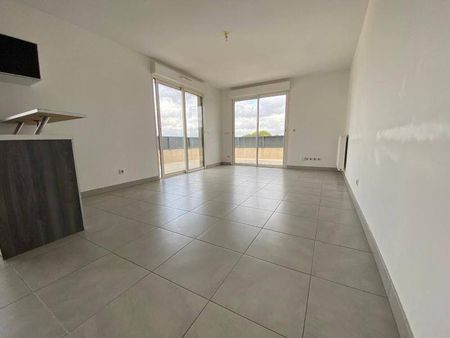 Location appartement récent 3 pièces 64.7 m² à Juvignac (34990) - Photo 3