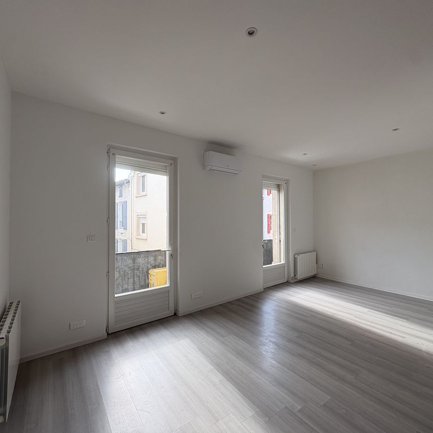 Location Appartement 2 pièces 46m² CASTELNAUDARY 11400 - Photo 1