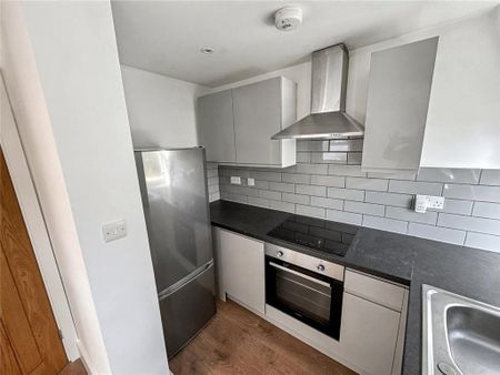 1 bedroom apartment to rent - Photo 5