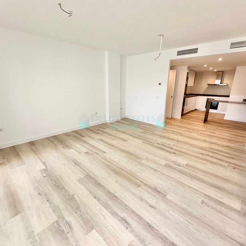 Spectacular apartment for rent in Nueva Andalucía, Marbella - Photo 1