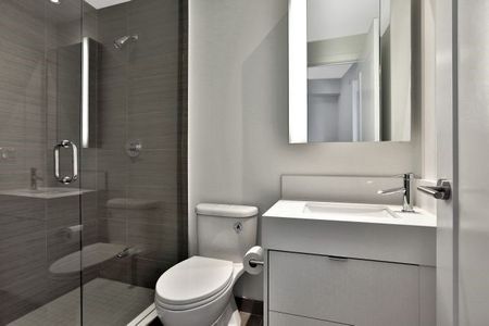 For Lease - 10 York Street Unit# 3903, Toronto, Ontario - Photo 5