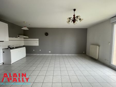 Location Appartement 2 pièces 48m² BONNEVAL 28800 - Photo 2