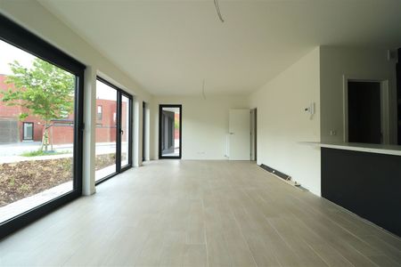 Modern appartement met groot terras - Photo 2