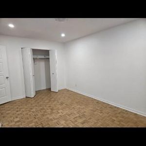 Appartement triplex 5 1/2 Longueuil - Photo 2