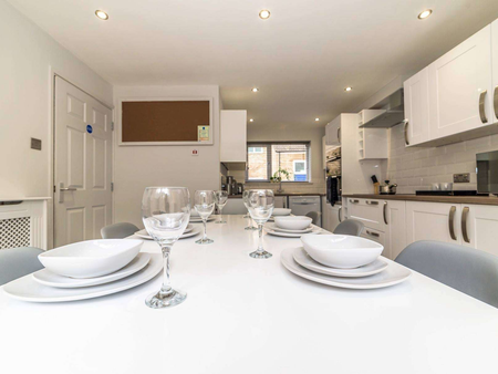 Barnstock Room 5 - Photo 3