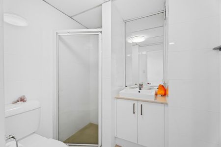 Secluded Sanctuary Steps from the Action - Photo 3