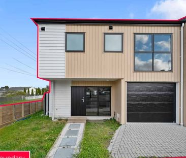Brand New 3-Bedroom Corner Townhouse – Heart of Māngere Bridge - Photo 4