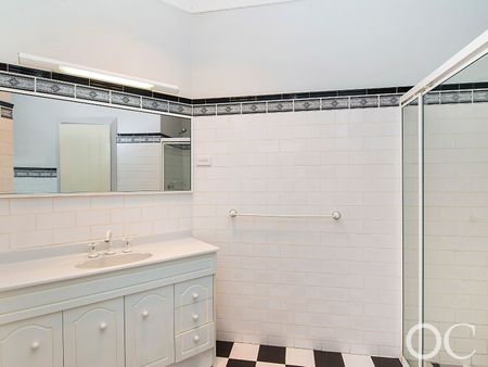 Open The Door to Immaculate Courtyard Living in Broadview - Photo 2