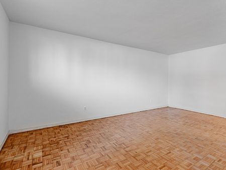 For Lease - 165 Colborne Avenue Unit# 202, Richmond Hill, Ontario - Photo 5