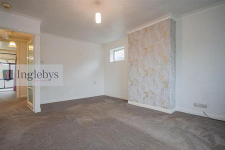 2 bedroom detached bungalow to rent - Photo 4