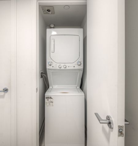 For Lease - 1 Jarvis Street Unit# 1304, Hamilton, Ontario - Photo 2