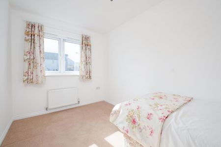 2 bedroom terraced house to rent - Photo 4