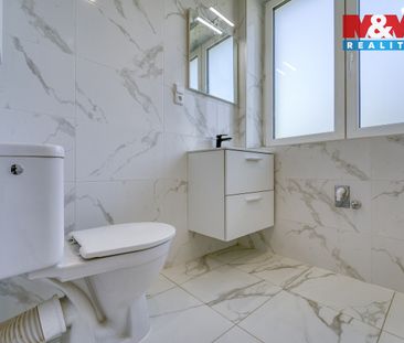 Pronájem bytu 2+1 60 m² - Photo 1