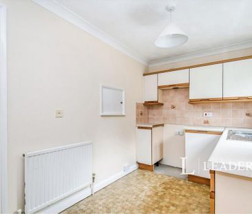 2 bedroom terraced house to rent - Photo 1