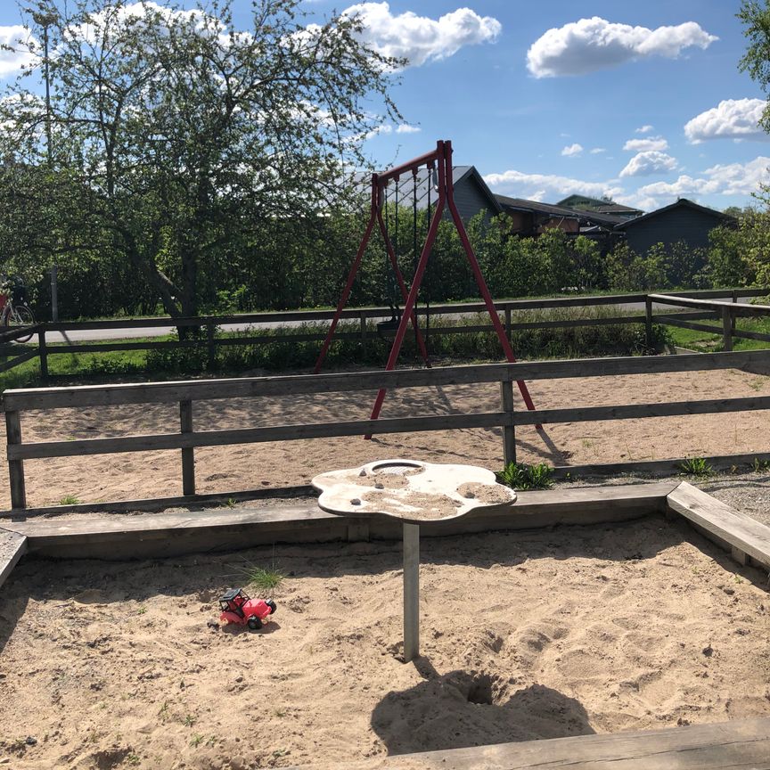 Landbotorpsallén 9 B - Photo 1