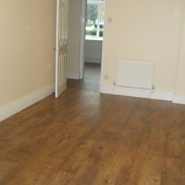 1 Bed Flat, Silver Birch Close, N11 - Photo 1