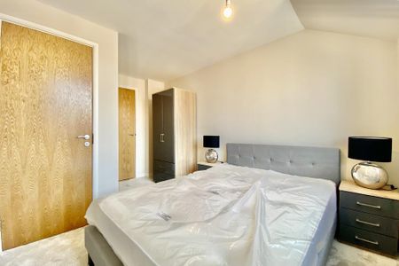 2 bedroom apartment to rent - Photo 5