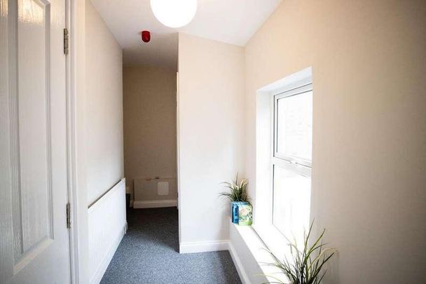 Cardigan Street, Luton, LU1 - Photo 1