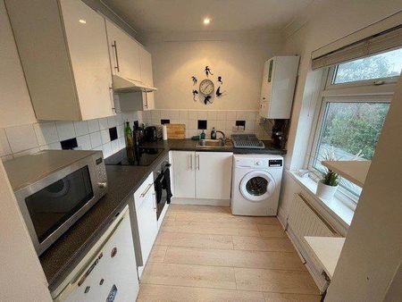 1 bedroom flat to rent - Photo 5